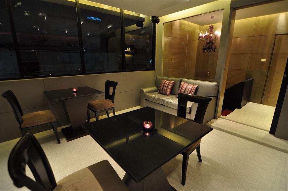 Grand Inn Hotel Bangkok Exterior photo
