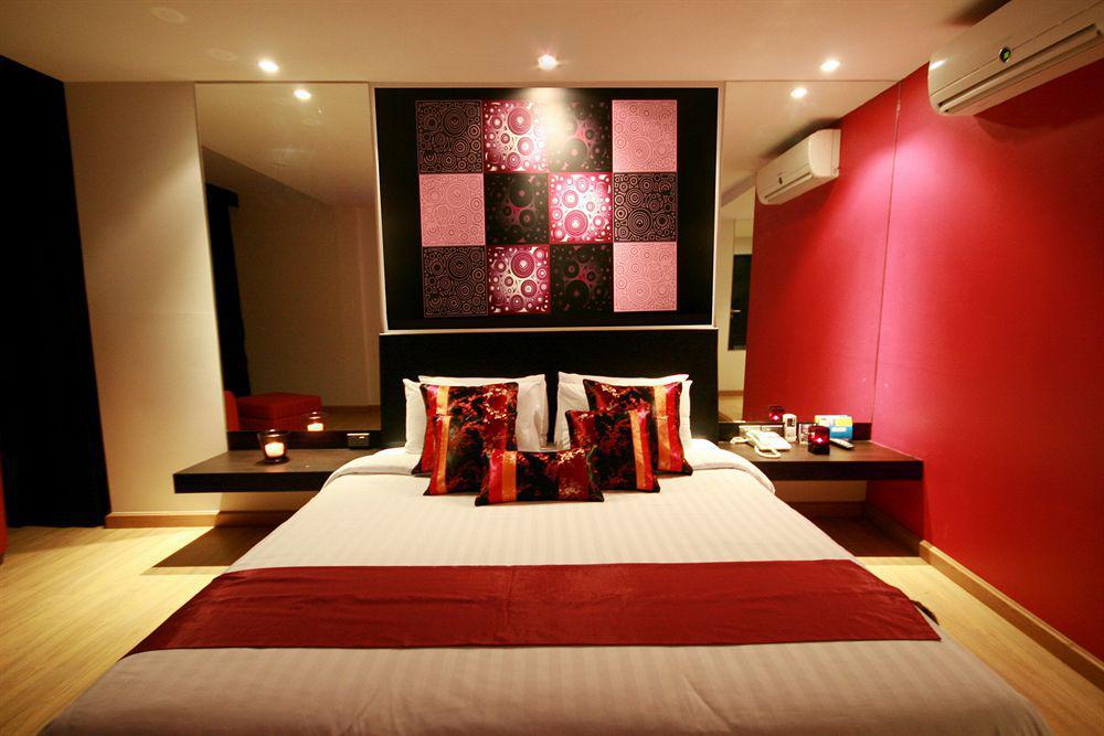 Grand Inn Hotel Bangkok Exterior photo